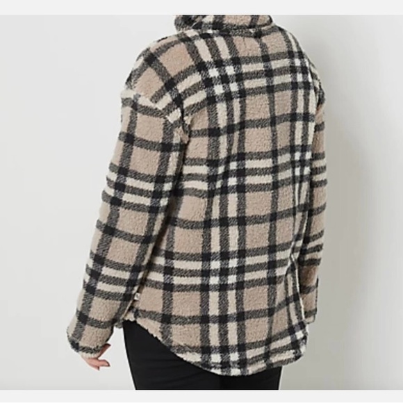 Koolaburra by UGG Brushed Back Sherpa Funnel Neck Pullover Women’s Medium - Picture 10 of 12